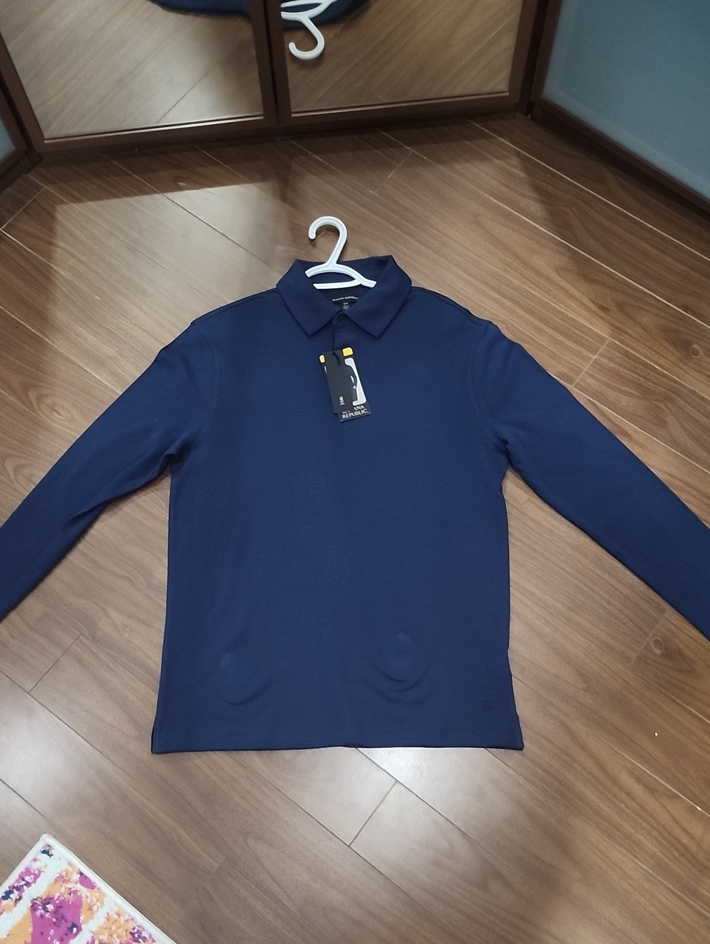 Banana Republic Blue Mens Small Polo Shirt (OFFERS OPEN)